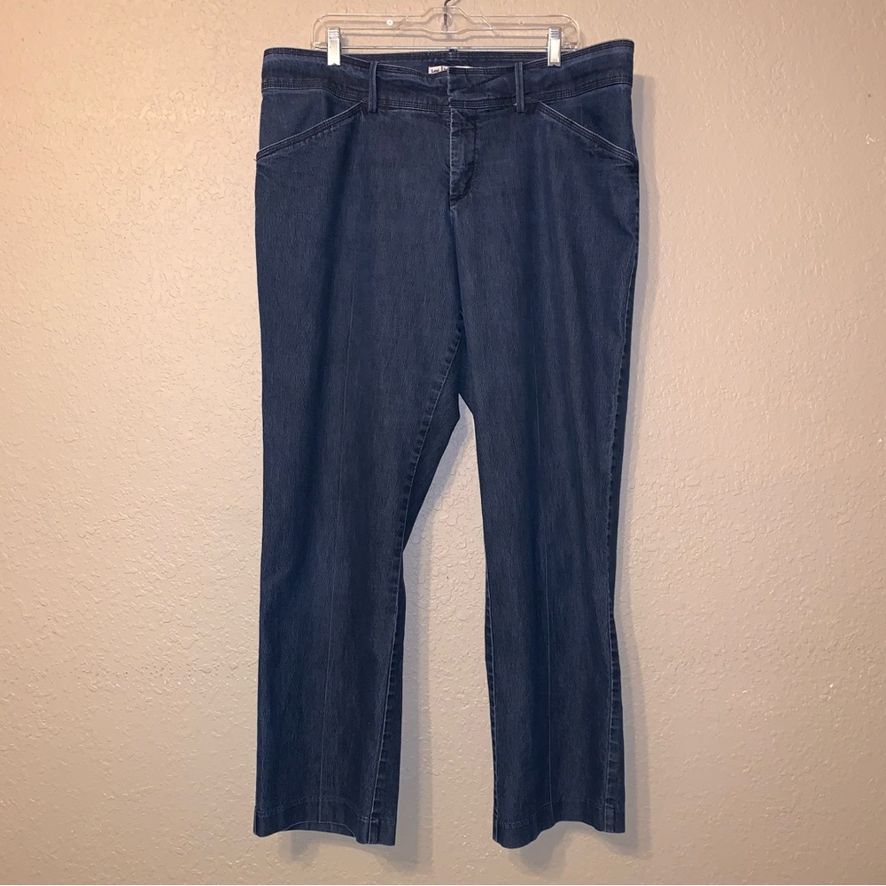 Lee's Natural Straight Leg Jeans size 18W